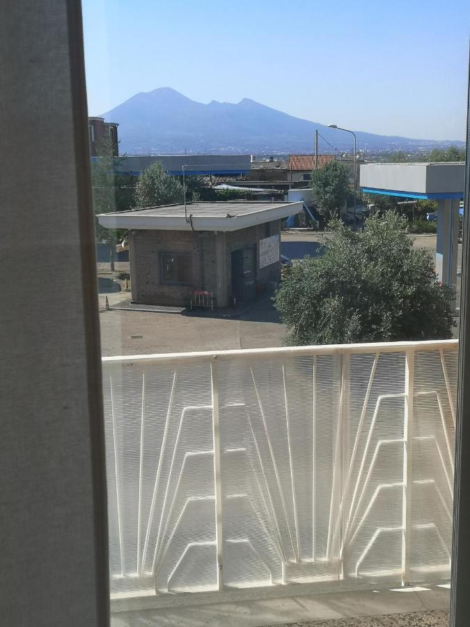 Apartmán La Casa Di Paola SantʼAntonio Abate Exteriér fotografie